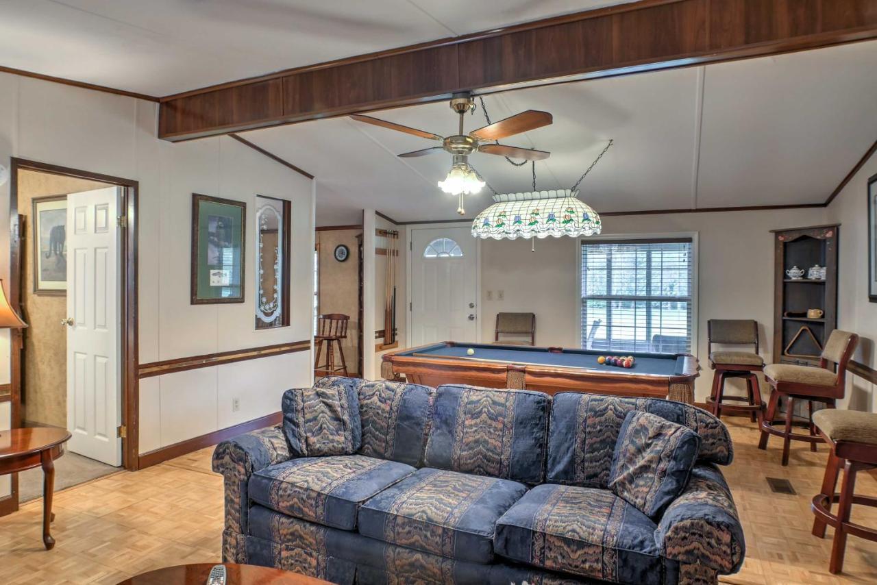Ooltewah Cabin With Grill, Pool Table And Porch! מראה חיצוני תמונה
