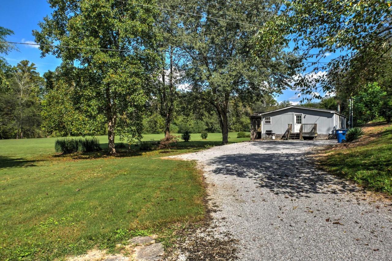 Ooltewah Cabin With Grill, Pool Table And Porch! מראה חיצוני תמונה